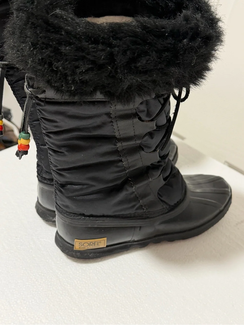 Sorel stylish black